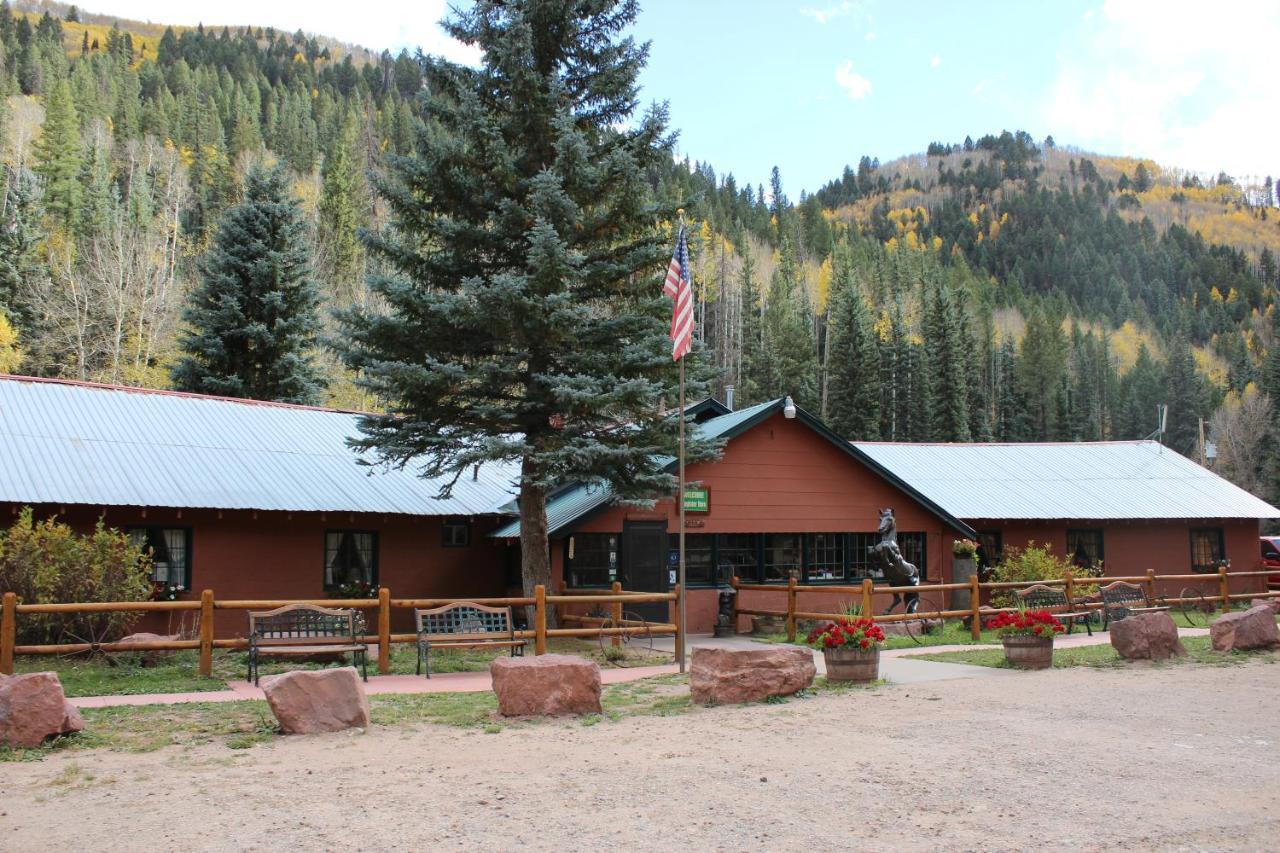 Circle K Ranch Hotel Rico Exterior photo